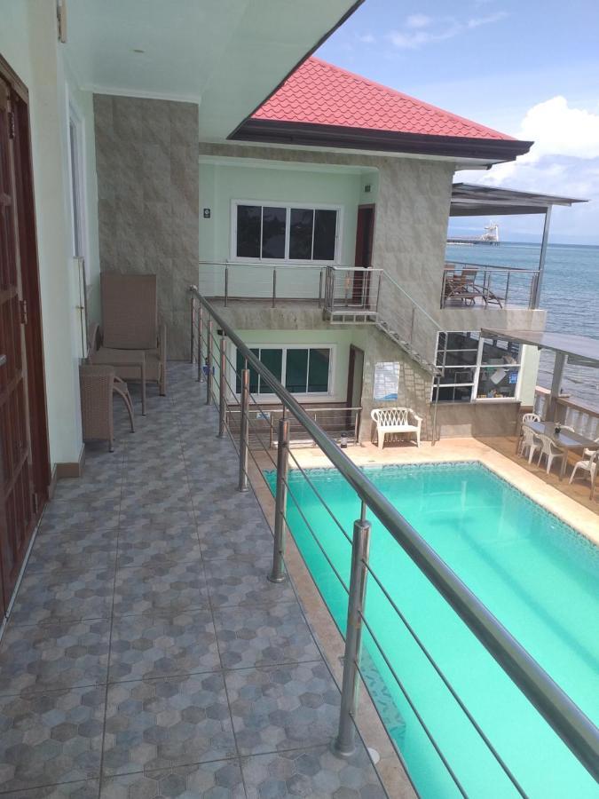 Ocean Breeze Resort Toledo Экстерьер фото